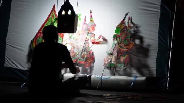 Butterworth Penang Malaysia Dec 2022 Man Perform Wayang Kulit Art — Stockvideo