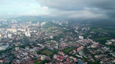 Penang Eyalet Stadyumu üzerinde hava harekatı