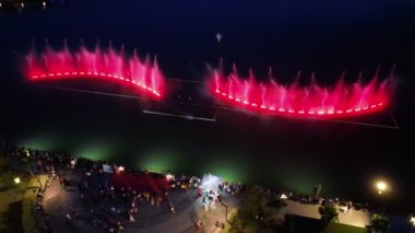Bertam, Penang, Malezya - 06 Mayıs 2023: Setia Fontaines 'de gece güzellik çeşmesi performansı