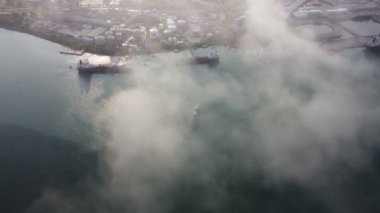 Penang feribot rotası, kusursuz işleyişine ve deniz cazibesine benzersiz bir bakış açısı sağlıyor.