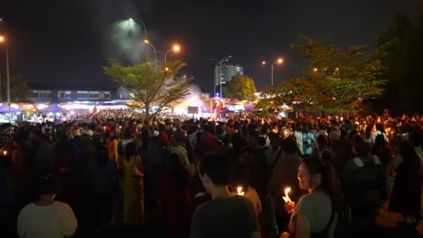 Bukit Mertajam Penang Malezja Lipca 2023 Pielgrzymi Stojący Naokoło Podążają — Wideo stockowe
