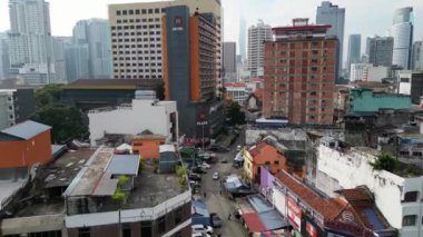 Bukit Bintang, Kuala Lumpur, Malezya - 04 Aralık 2023: Hava manzaralı apartman ve Chow Kit 'teki bina