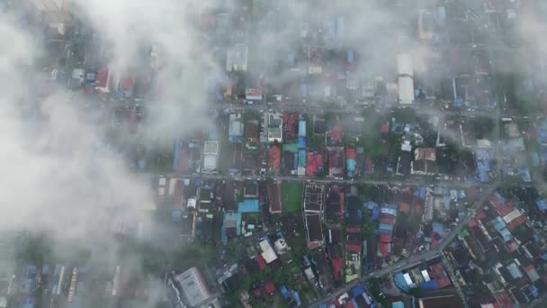 Kuala Lumpur Daki Örtülü Şehir Manzarasının Güzelliği Alçak Sis Bulutuyla — Stok video
