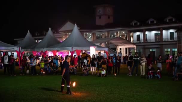 Butterworth Penang Malezya Aralık 2023 Bir Itfaiyecinin Heyecan Verici Performansı — Stok video