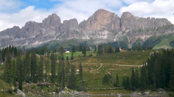 Lago Alpino Carezza Val Ega Bolzano Tirol Sul Itália — Vídeo de Stock