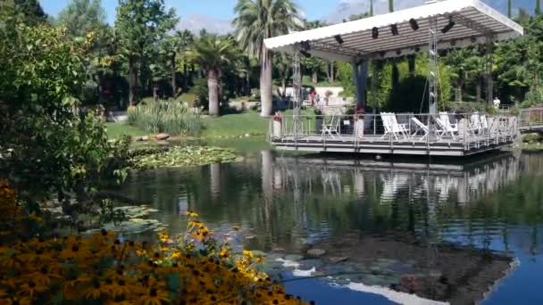 Merano Ιταλία Αυγούστου 2023 Άποψη Των Κήπων Trauttmansdorff Στο Merano — Αρχείο Βίντεο