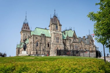 Kanada Parlamentosu 'nun doğu bloğu Ottawa şehir merkezi, Ottawa, Ontario, Kanada 27 Mayıs 2023