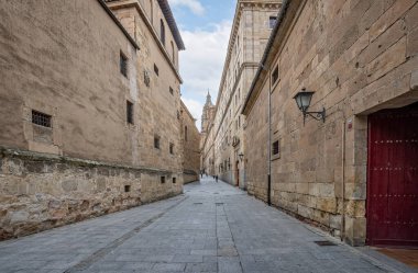 16 Ekim 2023 'te İspanya' nın Salamanca kentindeki La Compania yaya yolu daraldı.