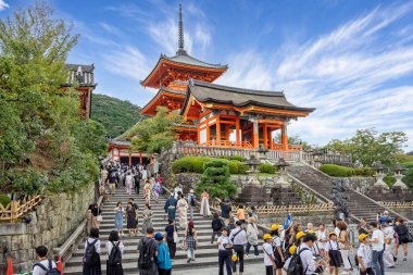 Kyoto, Japonya 'daki Kiyomizu-dera Tapınağı 27 Eylül 2024