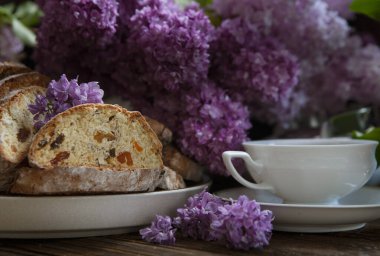 Ev yapımı, iki kez pişirilmiş bisküvi, cantuccini kurabiyesi.