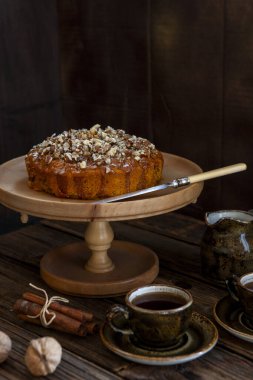 Ev yapımı vegan havuçlu kek (yağsız, sütsüz, yumurtasız, şekersiz))