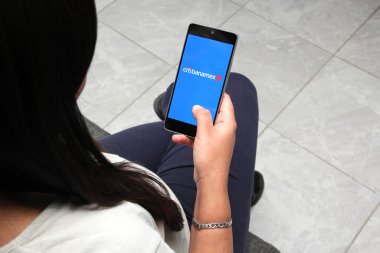 Mexico City, Mexico - 9 Kasım 2022: Citibanamex banka uygulamasındaki mobil bankacılık kullanıcıları bu finansal hizmetin kullanımından şikayet ve talepleri artırdı