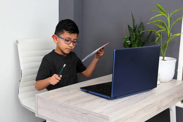 Year Old Latino Boy Glasses Does Home Schooling Takes Online — Foto de Stock