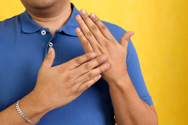 stock image Hands of a Latino man makes sign language, expression and gesture-spatial configuration and visual perception with which deaf people establish a channel of communication