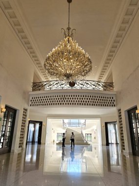 Mexico City, Mexico - 7 Şubat 2024: Başkanın ikametgahı Los Pinos Kültür Kompleksi Chapultepec Ormanı içinde halka açık bir alandır.