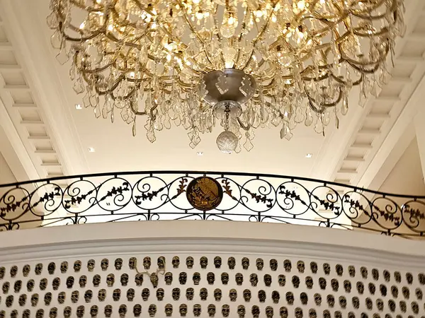 Mexico City, Mexico - 7 Şubat 2024: Başkanın ikametgahı Los Pinos Kültür Kompleksi Chapultepec Ormanı içinde halka açık bir alandır.