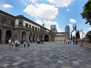 Mexico City, Mexico - 9 Ağustos 2023: Ulusal Tarih Müzesi, Meksika 'nın tarihinin anılarını barındıran yer, Chapultepec Kalesi' nde yer almaktadır.