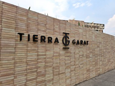 Meksika Eyaleti, Meksika - 4 Mayıs 2024: Meksika kahve zinciri Tierra Garat büyüme planı kapsamında ülkede daha fazla şube açtı