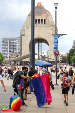 Mexico City, Mexico - 29 Haziran 2024: LGBT + Pride March, Reforma Bulvarı 'nda her yıl gerçekleşen bir festival gösterisidir.