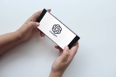 Mexico City, Mexico - 22 Şubat 2025: Sohbet Üretici Ön Eğitimli ChatGPT, metinleri anlamak ve üretmek için yapay zeka sohbet robotu uygulaması.