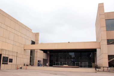 Tijuana, Baja California, Meksika - 14 Mart 2025: Meksika ile ABD arasındaki sınırdaki Tijuana Kültür Merkezi, sanatsal ve kültürel çalışmalar, kentin bir sembolü