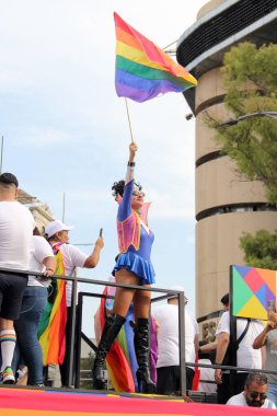 Mexico City, Mexico - 29 Haziran 2024: Eşcinsel Gurur Yürüyüşü, LGBT + toplumunu kutlayan ve hakları için savaşan cinsiyet ve cinsiyet farklılıklarını anan bir gösteridir.