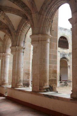 Oaxaca Kültür Müzesi, eski Santo Domingo de Guzman Manastırı Meksika 'nın Oaxaca şehrinin ikonik kültür merkezidir.