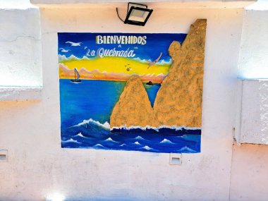 Acapulco, Guerrero, Meksika - 28 Nisan 2023: La Quebrada Acapulco, Guerrero, Meksika 'da bulunan bir uçurum. Popüler bir turizm merkezi ve simgesidir.