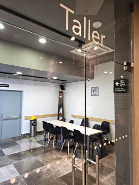 Mexico City, Mexico - 26 Şubat 2025: Temsilciler Meclisi Senatörler Meclisi Senatosu Sentimientos de la Nacion Yasama Müzesi, Temsilciler Meclisi ve Senatörler Meclisi 'nin rolünü ve işlevini öğretir.