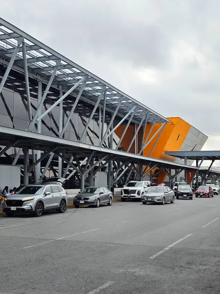Monterrey, Nuevo Leon, Meksika - 27 Temmuz 2025: Monterrey Generali Mariano Escobedo Uluslararası Havalimanı MTY, Nuevo Leon 'un en modern havaalanlarından biridir.