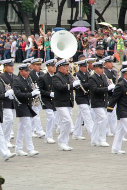 Mexico City, Mexico - 16 Eylül 2025: Bağımsızlık Günü 'nü kutlamak için ordu, donanma, hava kuvvetleri ve ulusal muhafızların katıldığı Mexico City' deki askeri geçit töreni
