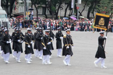 Mexico City, Mexico - 16 Eylül 2025: Bağımsızlık Günü 'nü kutlamak için ordu, donanma, hava kuvvetleri ve ulusal muhafızların katıldığı Mexico City' deki askeri geçit töreni