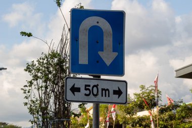 Dekoratif Kutupta U Dönüş İşareti