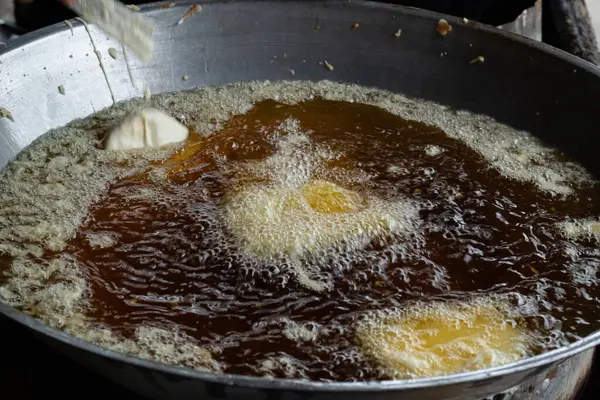 Sıcak yağda Kızartma Yemeği, Mutfak Hazırlığı