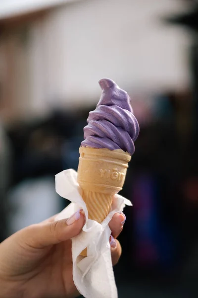 Close View Woman Holding Cone Purple Ice Cream — Stock Photo, Image