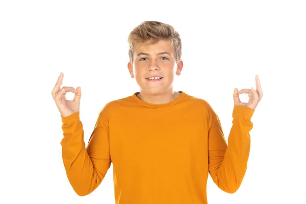 Подросток Оранжевой Футболке Белом Фоне — стоковое фото