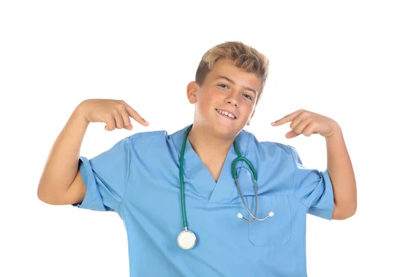 身穿蓝色制服 背景为白色的年轻医生 图库图片