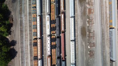 Barselona, İspanya 'daki demiryolu hattının havadan görünüşü