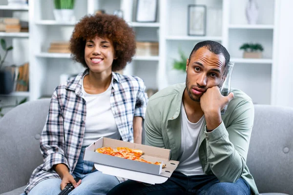 Bored Boyfriend Feel Annoyed Dissatisfied Girlfriend Cheering Watching Bothered Unhappy — Stock Photo, Image