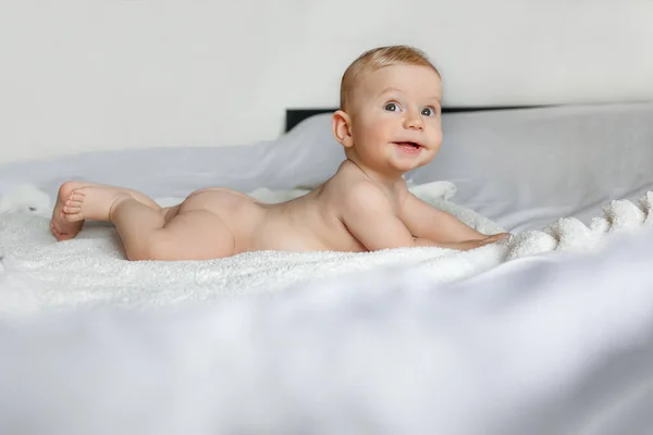 Cute Little Baby Boy Learning Crawl Bed Bright Bedroom Baby — Stock Photo, Image