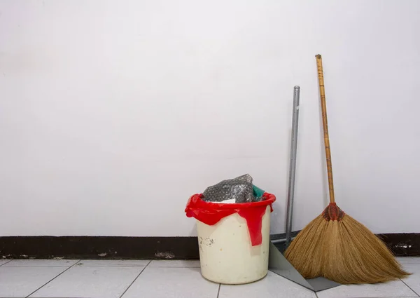 Broom, dustpan and bin for cleaning
