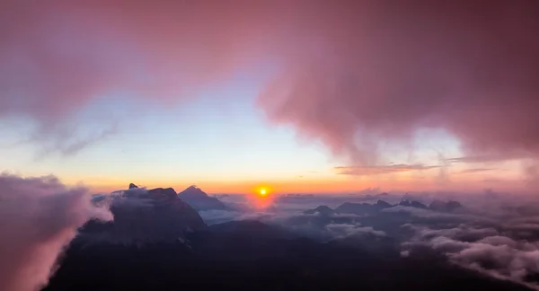 Talya Nın Dolomitler Dağları Nda Yaz Aylarında Gün Batımından Sonra — Stok fotoğraf