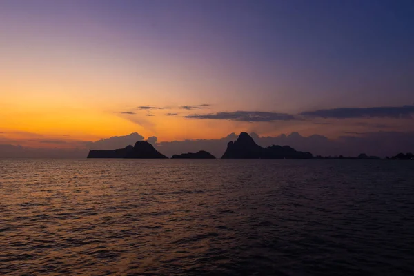 Light Morning Sunrise Mountains Silhouette Ocean Asia Thailand — Stock Photo, Image