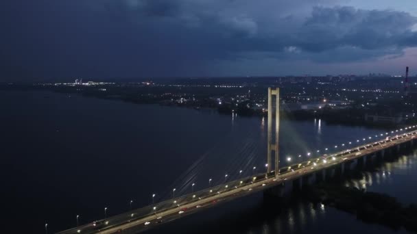Ciudad Nocturna Kiev Ucrania Puente Sobre Río Dniéper Puente Sur — Vídeos de Stock