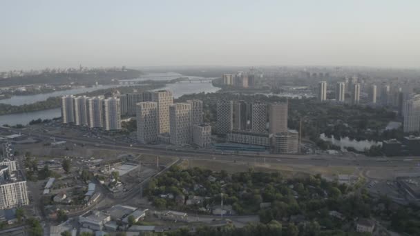 Modern Quarter Kyiv Ukraine Aerial Photography Bazhan Avenue View Dnieper — 图库视频影像