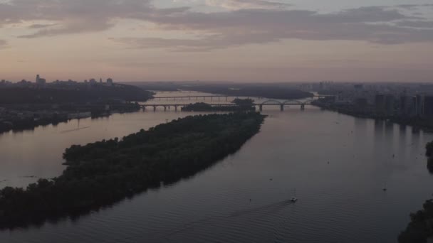 General Plan City Overlooking Dnieper River Sunset Summer Aerial Ukraine — Video