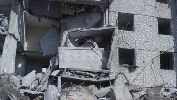 Ruïnes Van Het Huis Beschadigd Door Beschietingen Russische Aanval Vernietiging — Stockvideo