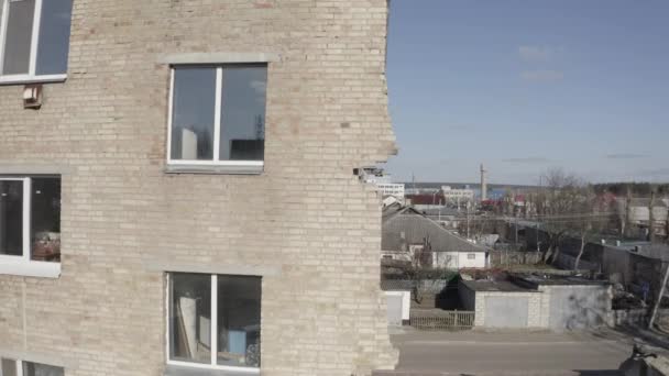 Edificio Residencial Dañado Ciudad Hostomel Región Kiev Durante Los Combates — Vídeos de Stock