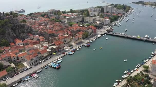 Cidades Antigas Croácia Férias Verão Iatismo Rio Cetina Que Atravessa — Vídeo de Stock
