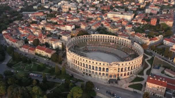 Amphitheater Pula Kroatien Abendluftaufnahme Historisches Zentrum Von Pula Ruinen Des — Stockvideo